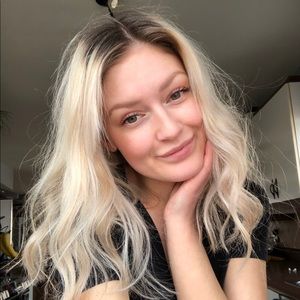 Meet your Posher, Carolane